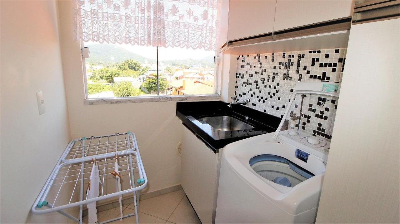 1024 - Apartamento em Bombinhas para locação de temporada - Praia de Bombas Extérieur photo