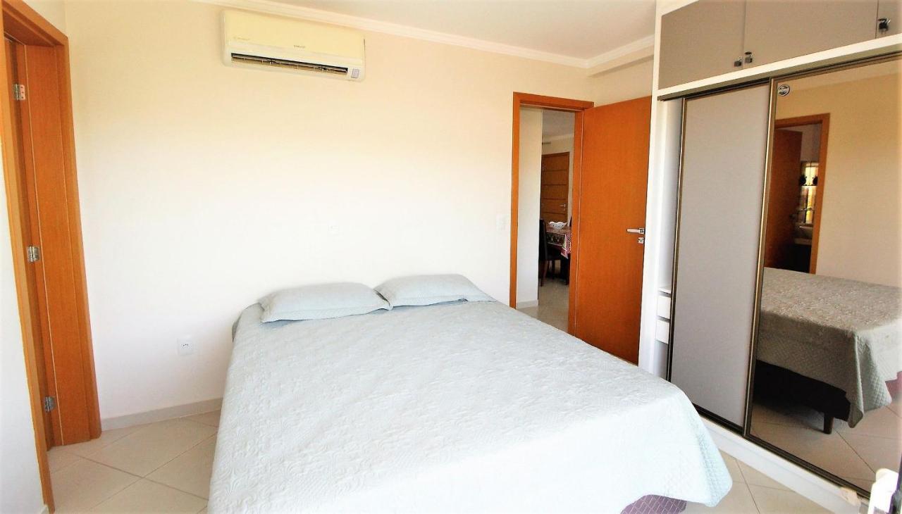 1024 - Apartamento em Bombinhas para locação de temporada - Praia de Bombas Extérieur photo